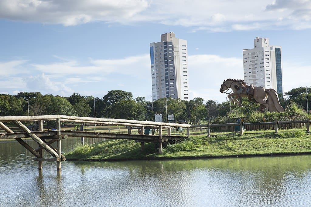 Monumento ao Cavaleiro Guaicuru. Campo Grande-MS